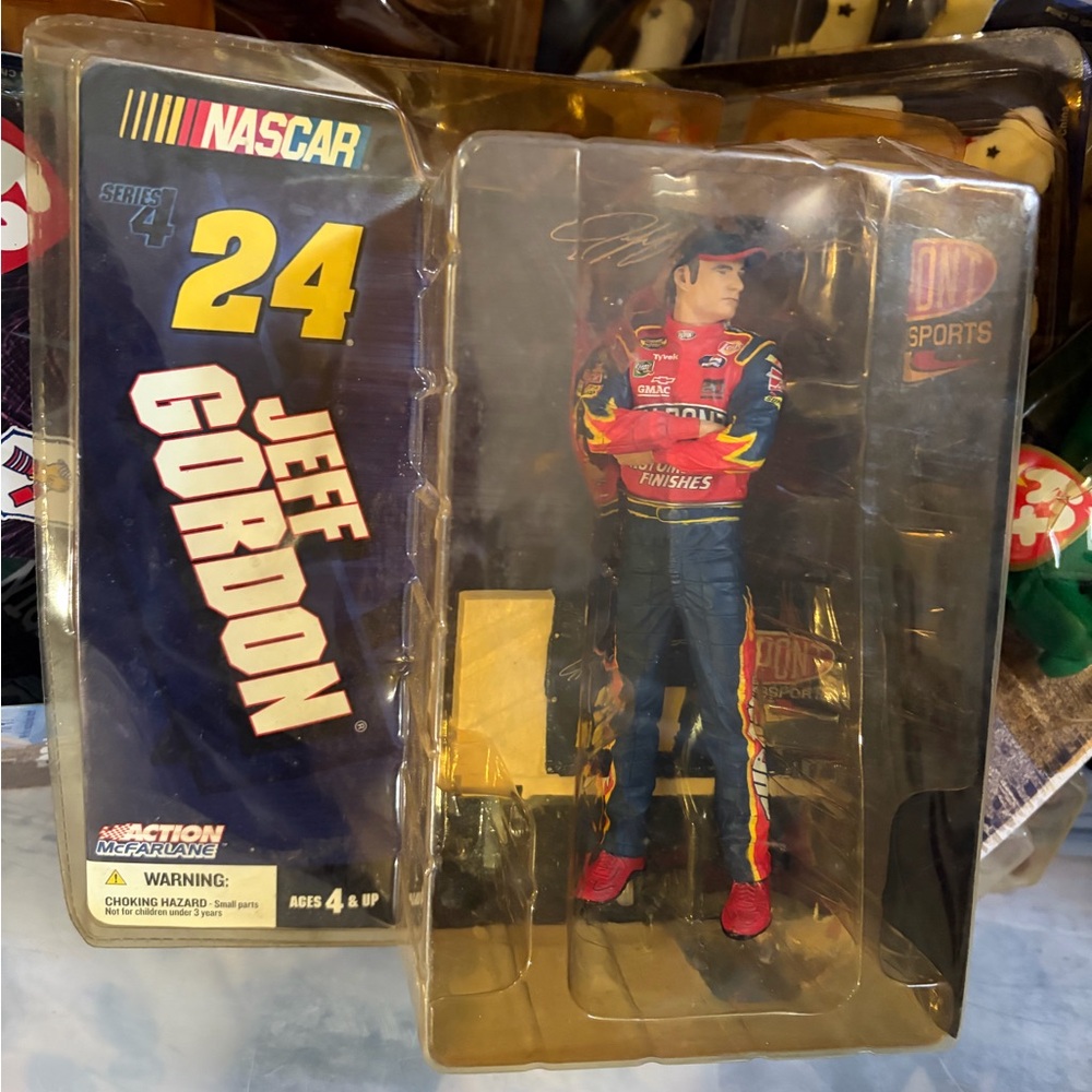 Nascar Jeff Gordon #24 Figure in Red, Blue, Yellow